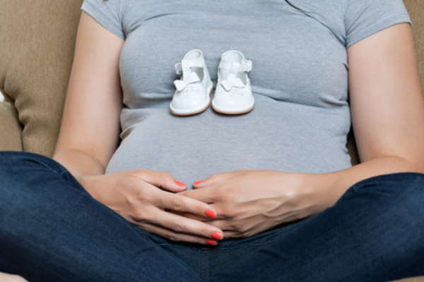 孕三个多月怀女孩有什么症状？.png