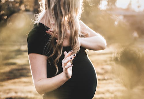 怀孕有哪8个征兆说明你怀女孩了.png